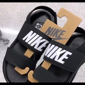 nike sandals